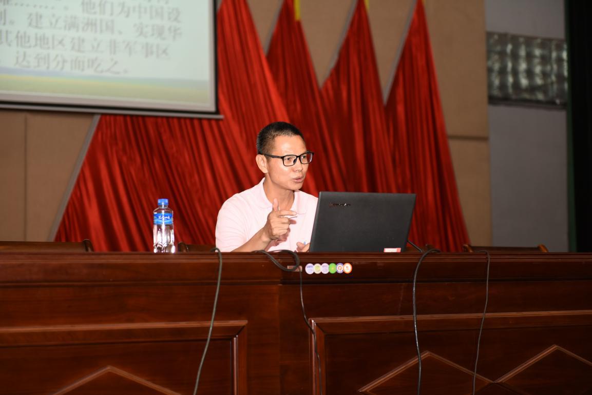 校党委书记张焜讲授"第一堂思政课"-五邑大学