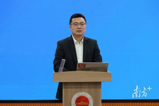 五邑大学党委书记栾天罡。 五邑大学党委书记栾天罡。