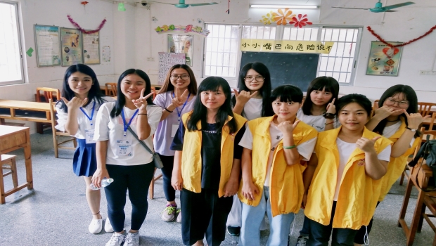 志愿者大合照.jpg